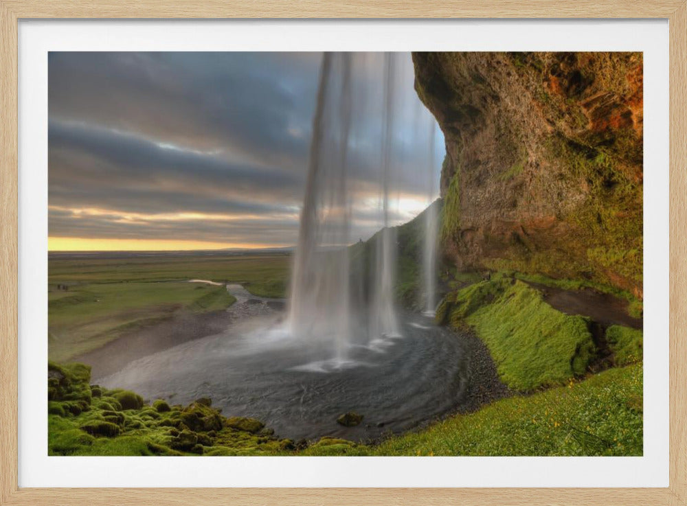 The curtrain | Poster