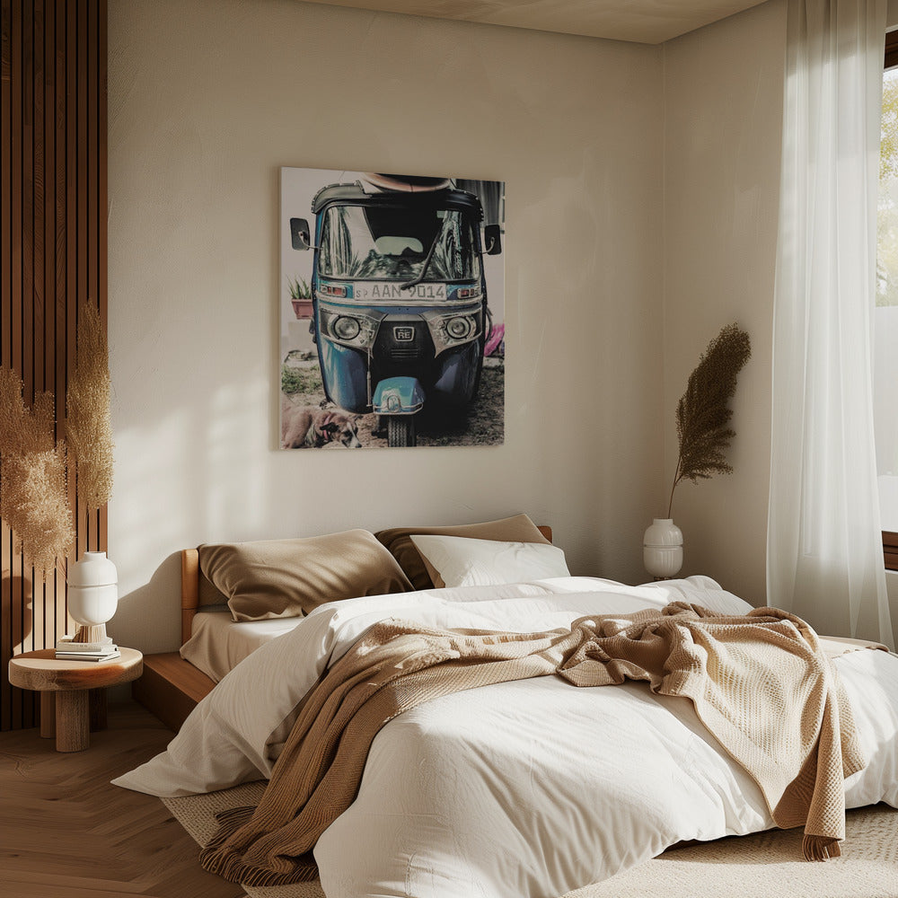 Urban Tuk-Tuk Tale | Canvas