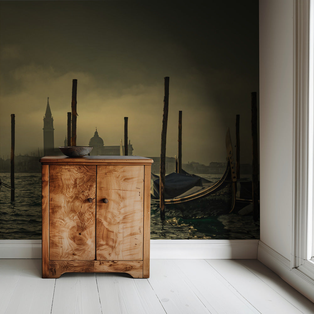 Light in the mist | Wallpaper