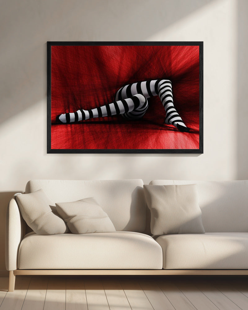 With hot charisma | Canvas