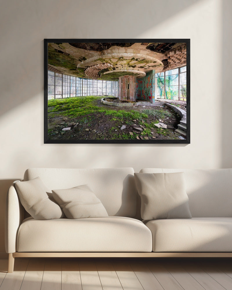 The Bar in Decay | Canvas