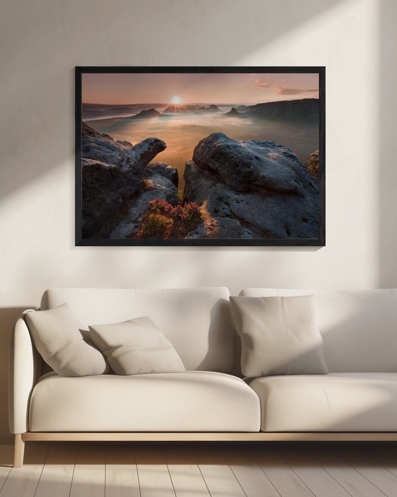 Sunrise on the rocks | Canvas