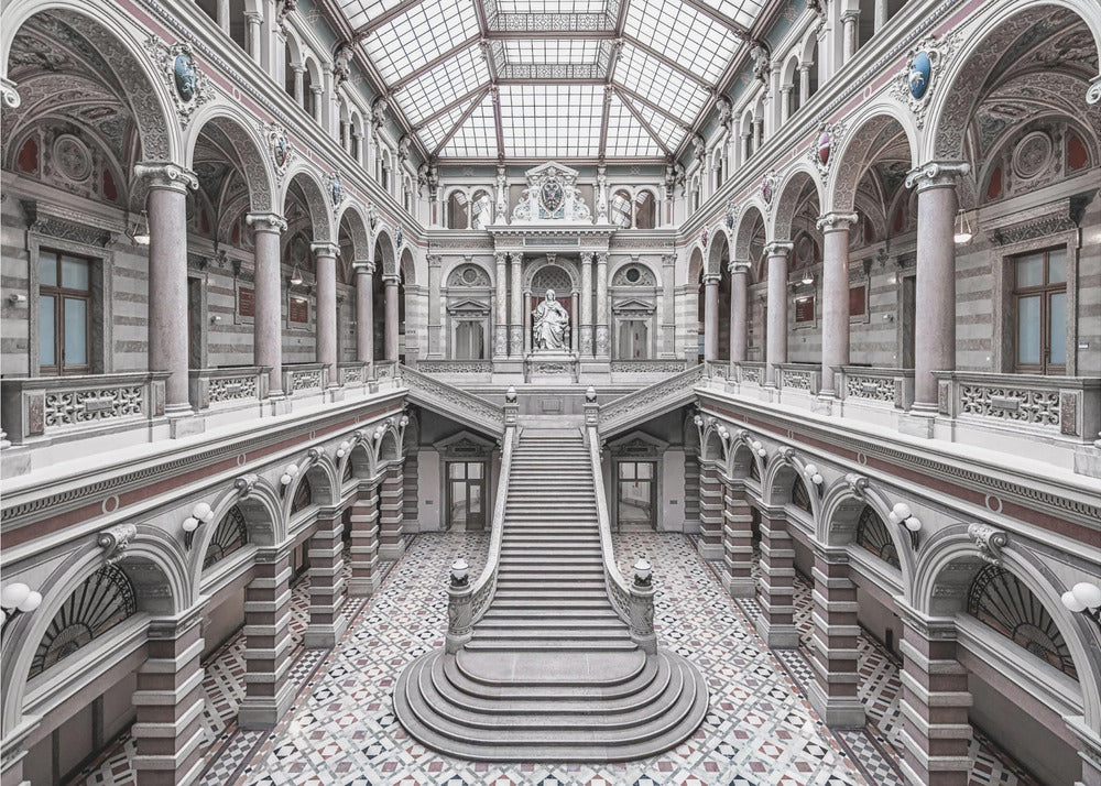Justizpalast, Vienna. | Canvas