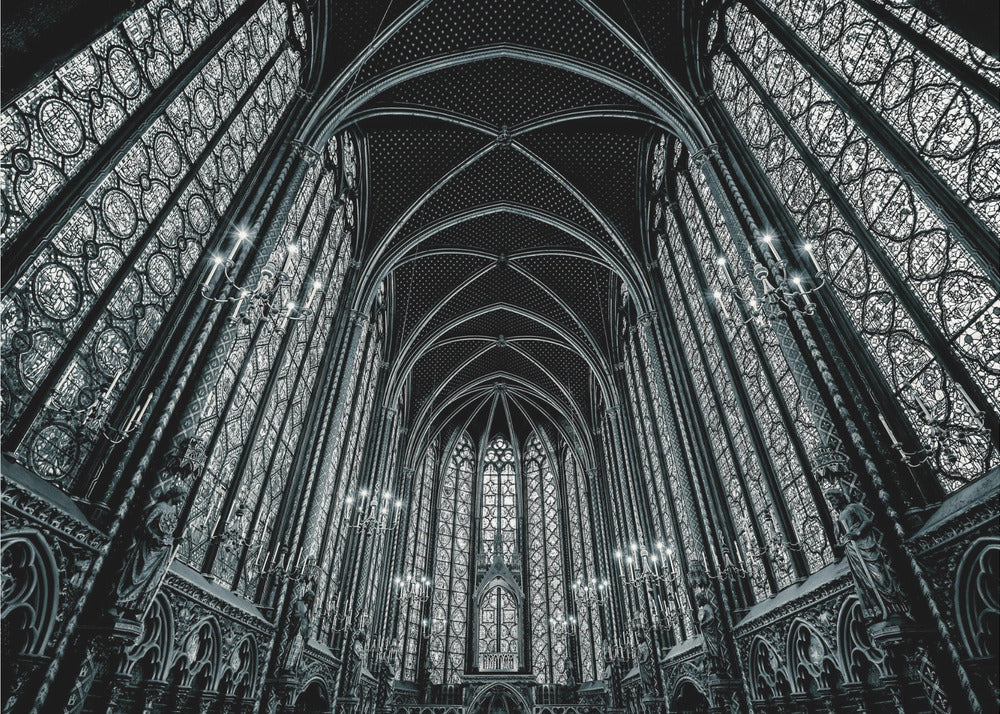 Gem of Gothic | Wallpaper
