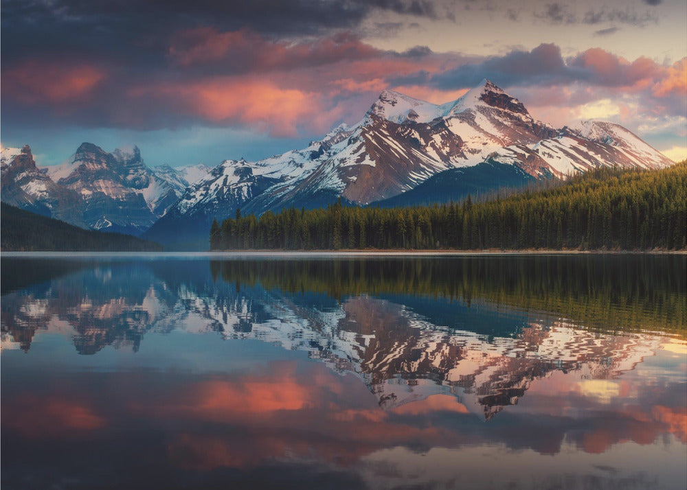 Maligne Color. | Poster