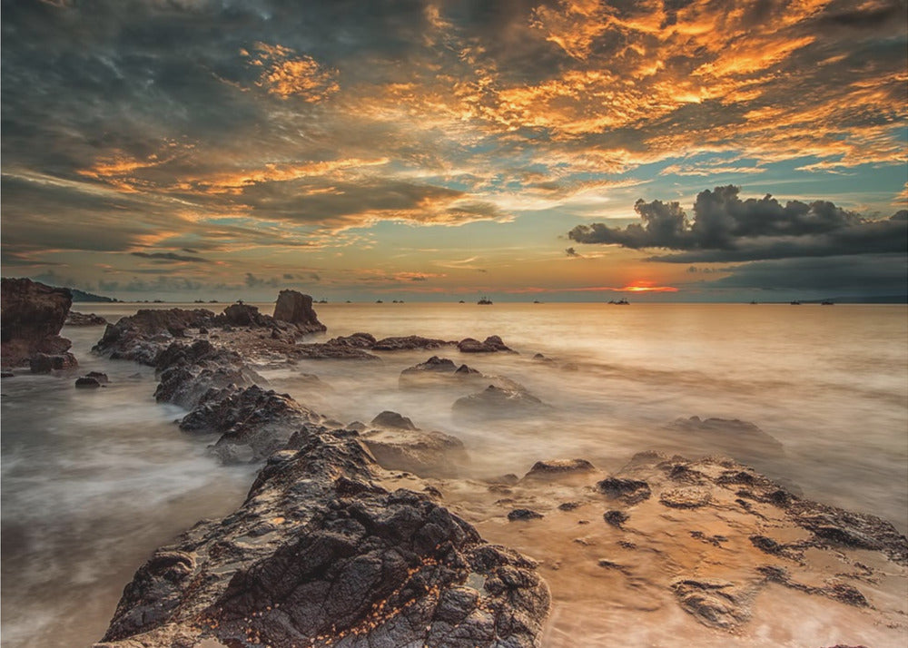 Angry Beach | Wallpaper