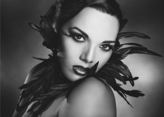 The black feathers | Wallpaper