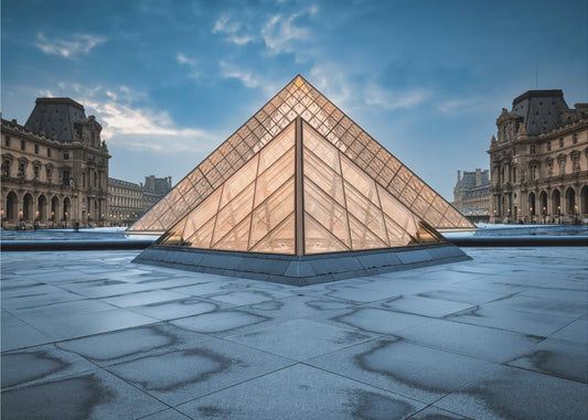 Triangle of light | Wallpaper