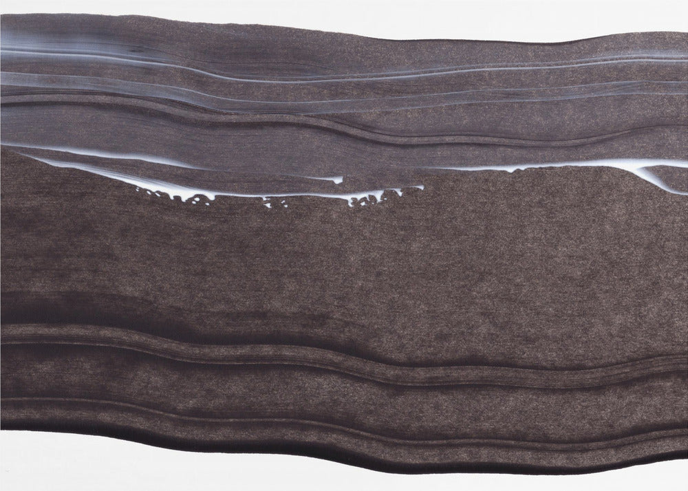 Wavy Lines With A Serene Monochrome Palette | Wallpaper