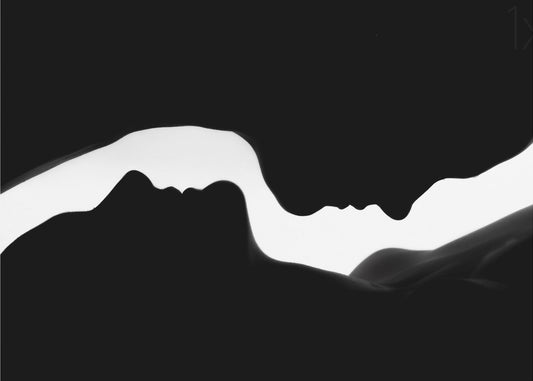 The Profiles of two Women | Wallpaper