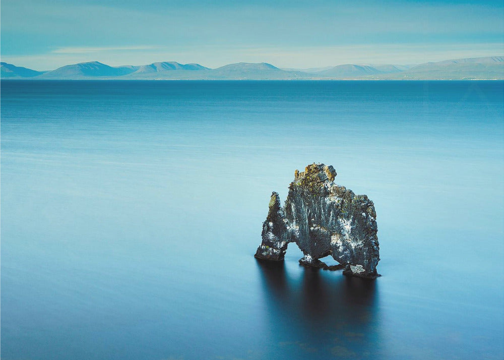 In the middle of nowhere | Poster